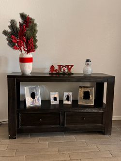 TV stand / Coffee table / End Table Set
