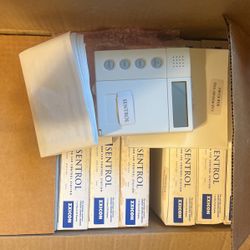 Sentrol 16 Word LCD Control Station Alarm Pad 