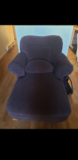 Sofa and chaise lounge