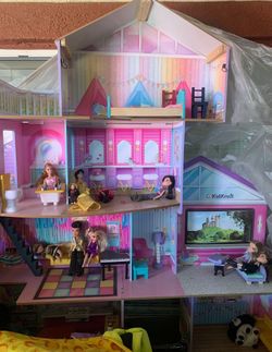 Kid Kraft Doll House 🏡