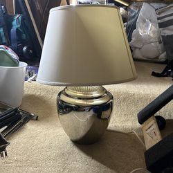 Tilt Lamp