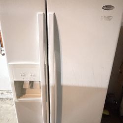 Whirlpool Refrigerator 