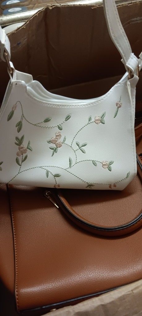 Small White Floral Purse