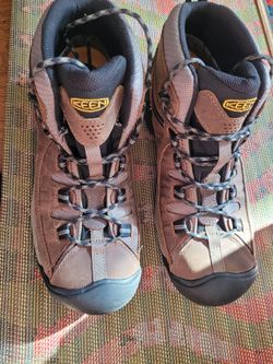 KEEN MEN'S THARGEE 2 MID WATERPROOF HIKING BOOT