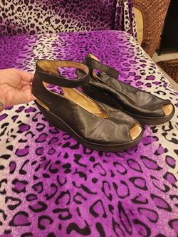 Womens Peep Toe Shoes