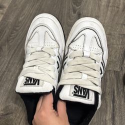 Boy Vans 5.5Y