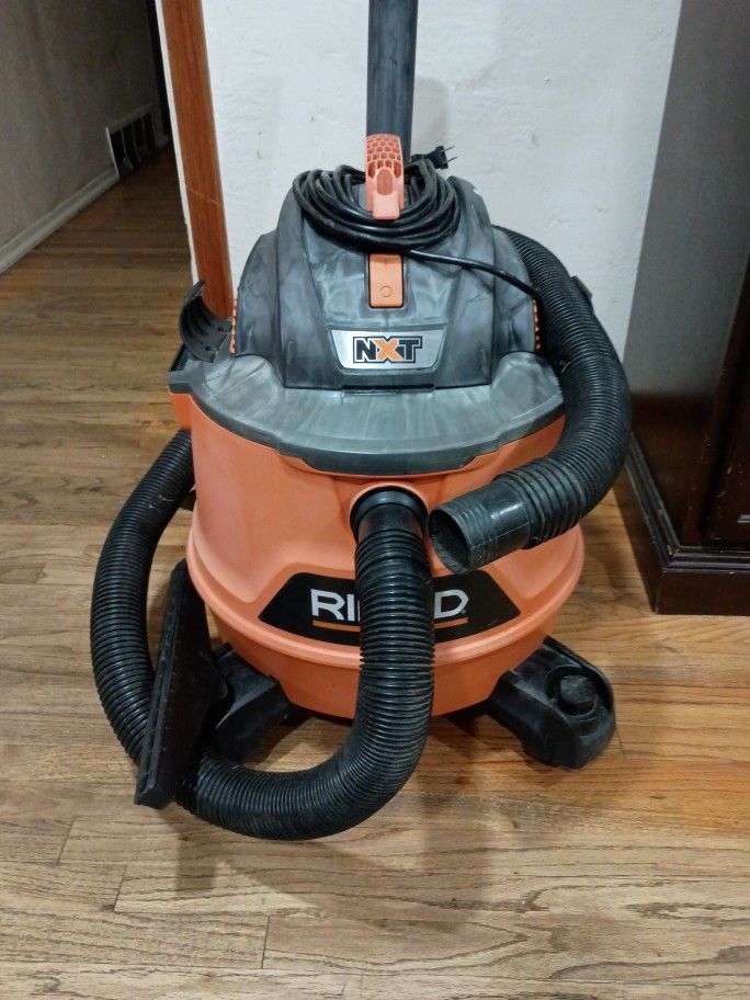 Ridgid Vacuum