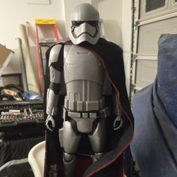 JAKKS PACIFIC STAR WARS 18 INCH FIGURE CAPTIN PHASMA