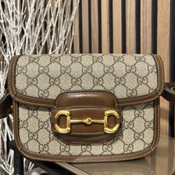 GUCCI Horsebit 1955 Medium Shoulder Bag