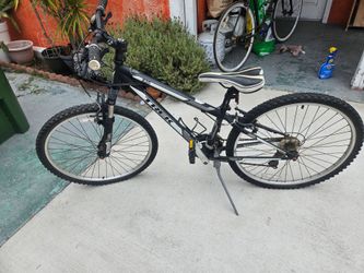 Bicicleta de Montaña Trek 820 (Rodado 26) - Para Mantenimiento