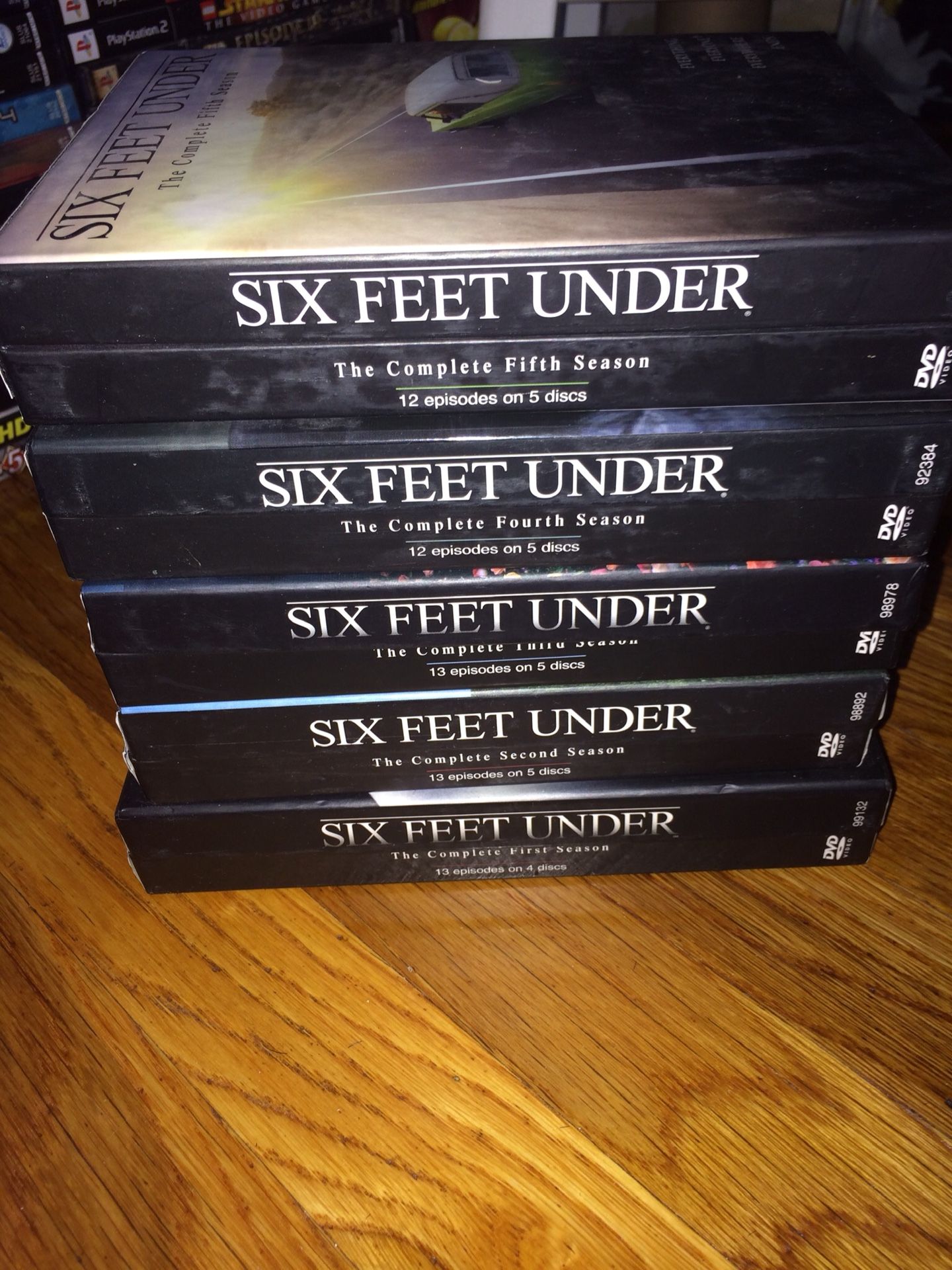 Six Feet Under complete Dvd series