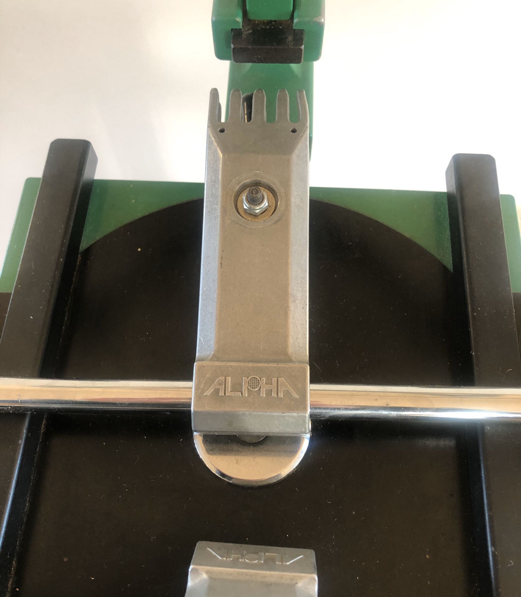 EKTELON ALPHA PIONEER III Tennis Racquet Stringing Machine for Sale in