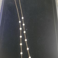 14K Gold Necklace With Pearls