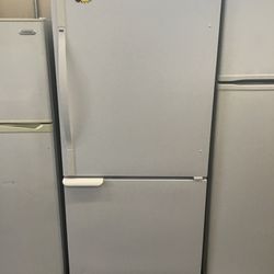 White Amana Refrigerator 