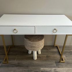 White vanity desk
