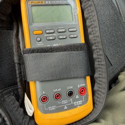 Fluke Meter