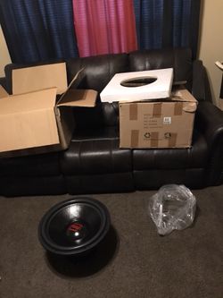 DD audio 800 series 1 sub 18” brand new