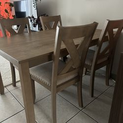 Wood Dining Table - 4 chairs