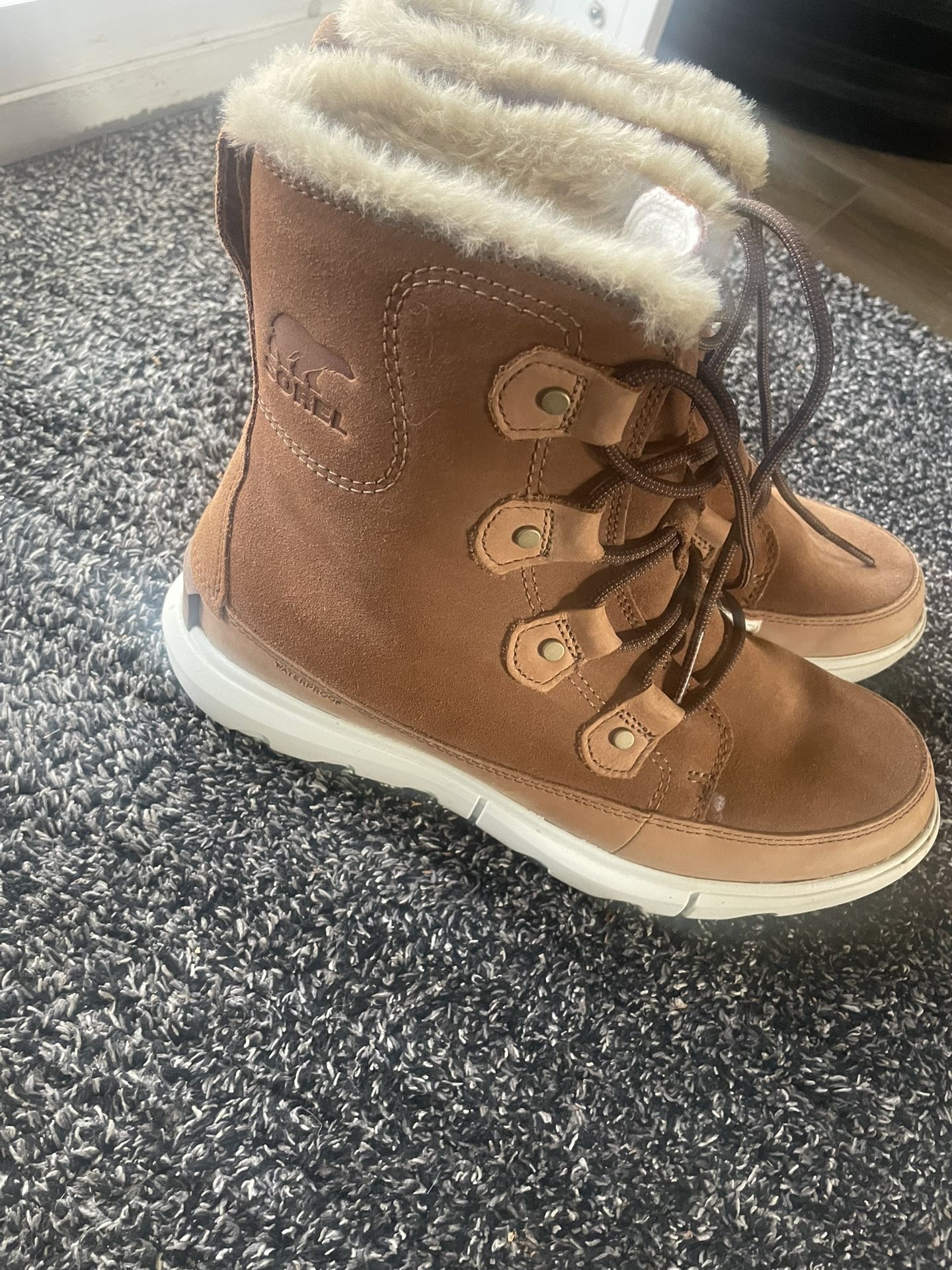 SOREL Women’s Boots Size 9.5