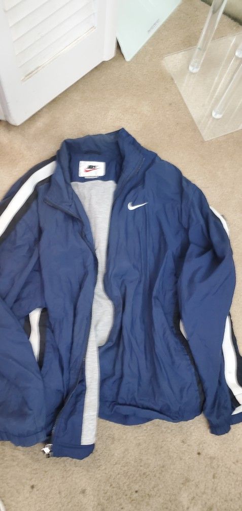 NIKE 2XL WINDBREAKER BLUE