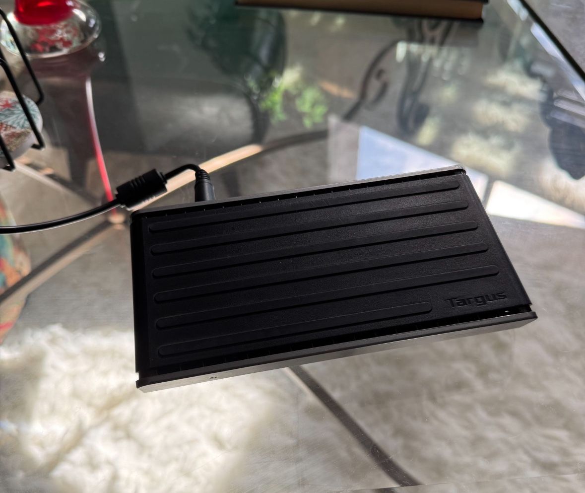 DOCKING STATION - Targus USB-C Dual 4K Docking Station with Power Delivery, Audio & 4 USB Ports | Universal Docking Station | Dual Monitor Docking Sta
