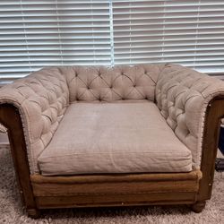 DECONSTRUCTED CHESTERFIELD CHAIR