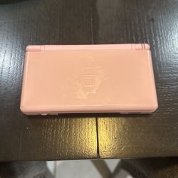 Nintendo DS Pink
