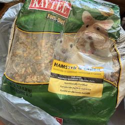 Free hamster food