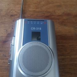 AUDIO RECORDER CASSETTE PLAYER WITH SPEAKER RETRO AM-FM RADIO 