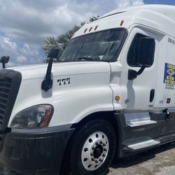 For Cascade 2014  dd15.  Auto dd12 Run good  Ofertas llama 