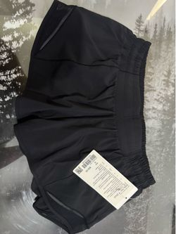Lululemon short