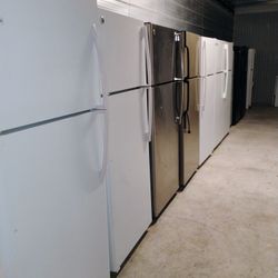 Especial De Neveras! Top & Bottom Refrigerators Specials 