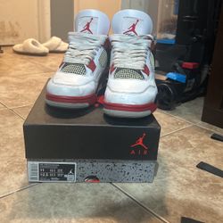 Jordan 4 Fire Red