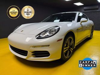 2015 Porsche Panamera