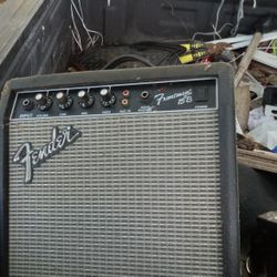 Fender FRONTMAN 15b  &  Yamaha GA-10