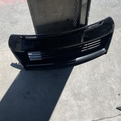 Upper And Lower Grille Toyo Corolla