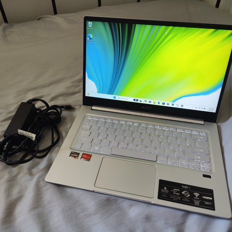 Windows 11 6 core Ryzen 5 CPU 4.0GHz 512 gigabyte NVMe SSD 8 GB RAM Radeon Vega Graphics