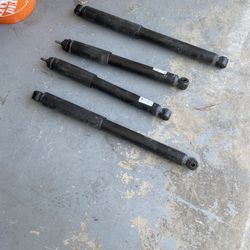 2021 Ram 3500 Factory Shocks
