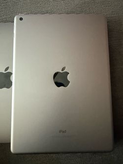 iPad 6th Gen