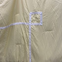 One Yellow King Size Comforter Set