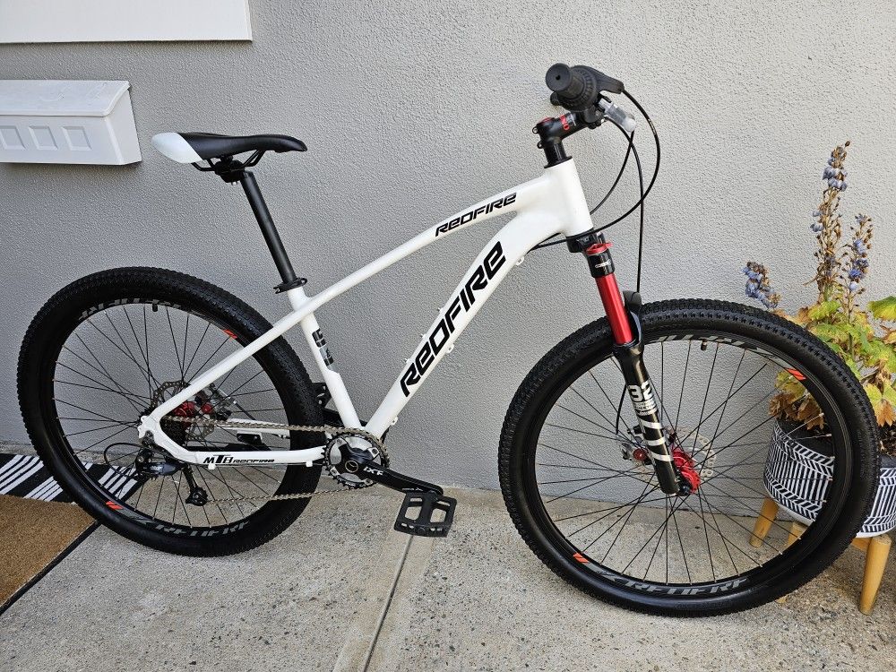 REDFIRE 27.5 MOUNTAIN MTB BIKE BICYCLE BMX ROAD RACING DOWNHILL DH ENDURO CRUISER BICYCLE