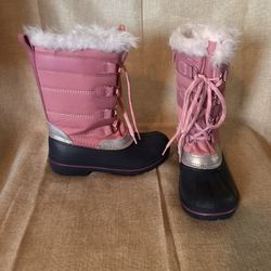 Child Boots Size 3