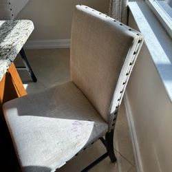Set Of 8 Chairs