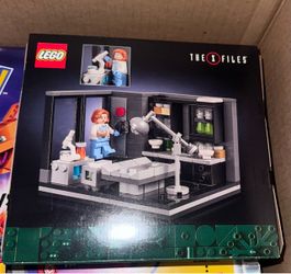 LEGO Ideas GWP The X-Files: Scully's Lab (40896) - New & Sealed