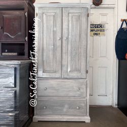 New Solid Woof Closet