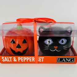 NEW VINTAGE LANG HALLOWEEN CERAMIC PUMPKIN AN D BLACK CAT SALT AND PEPPER SHAKER SET