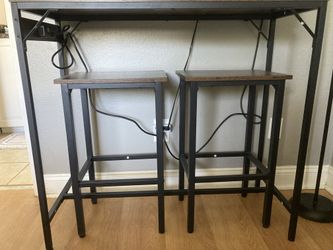 LIKE BRAND NEW Bar, Side Table, Desk, with USB & Power outlets/plug