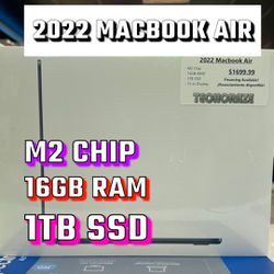 2022 MacBook Air M2 Chip - 16GB RAM - 1TB SSD (Brand New)