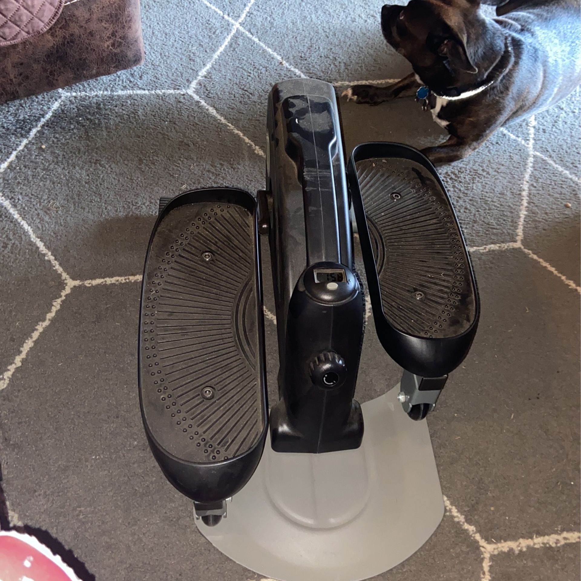 In Motion Stamina Elliptical Machine. Great Condition