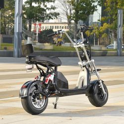 🔥 2000W ELECTRIC CITYCOCO SCOOTER ⚡ 2000W Motor 🔋 Removable 48V 20Ah Lithium Battery 🚀 Top Speed: 28–30 MPH 🛣️ Range: 20–30 Miles 💪 Max Load: 33